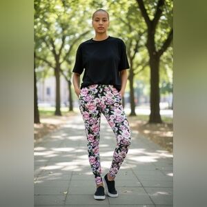 One Size Polyester Rose Pattern Spandex Leggings